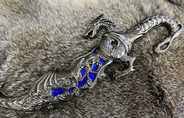 Athame/Dagger - Dragon Fighting Metallic Blue Stainless Steel Blade